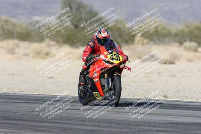 media/Dec-07-2025-CVMA (Sun) [[3e7d2de5dc]]/Race 10-Formula 40 Open/